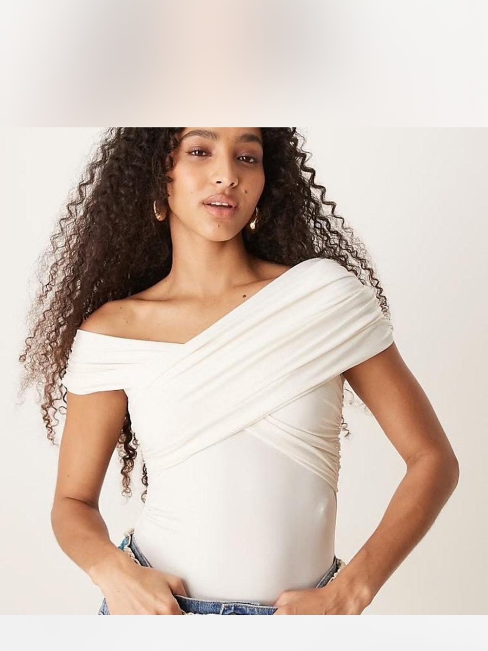 Abercrombie & Fitch Off‑Shoulder Top